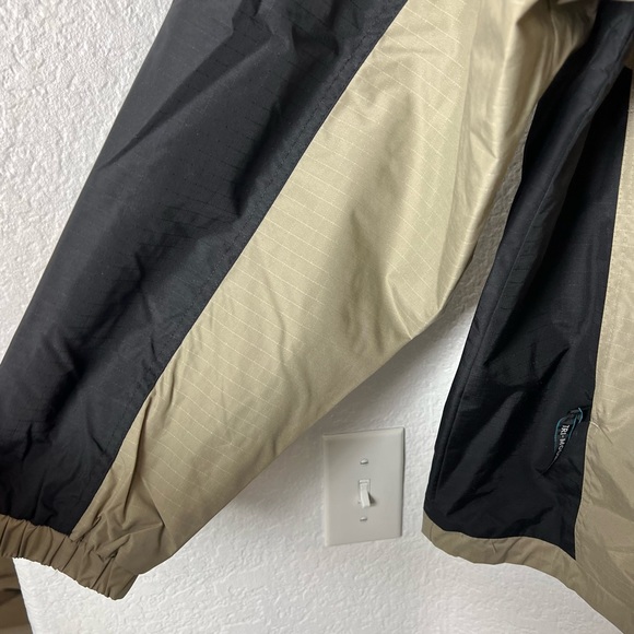 Tri-Mountain Tan Black Long Sleeve Windbreaker Jacket. - Picture 3 of 11